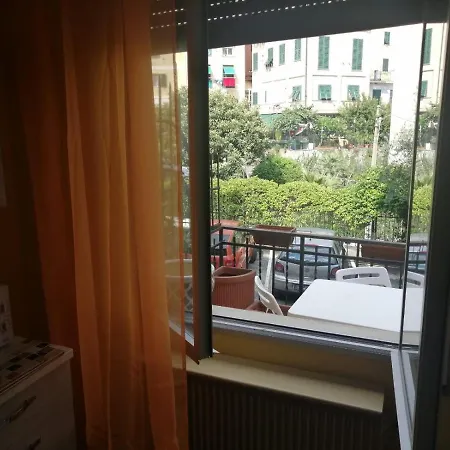 Casetta Mare Con Posto Auto A Nervi Daire Cenova